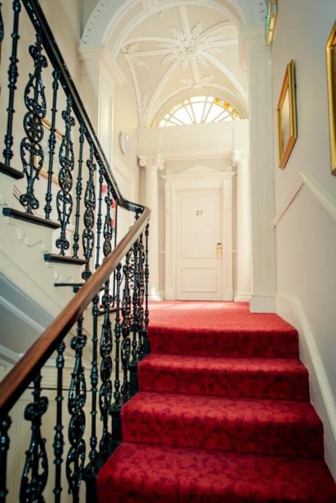 Hotel Albany House