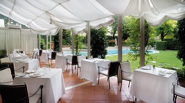 Hotel Grand Villa Medici
