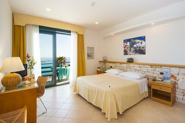 Hotel Roxy Plaza
