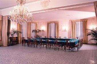 Hotel Palace