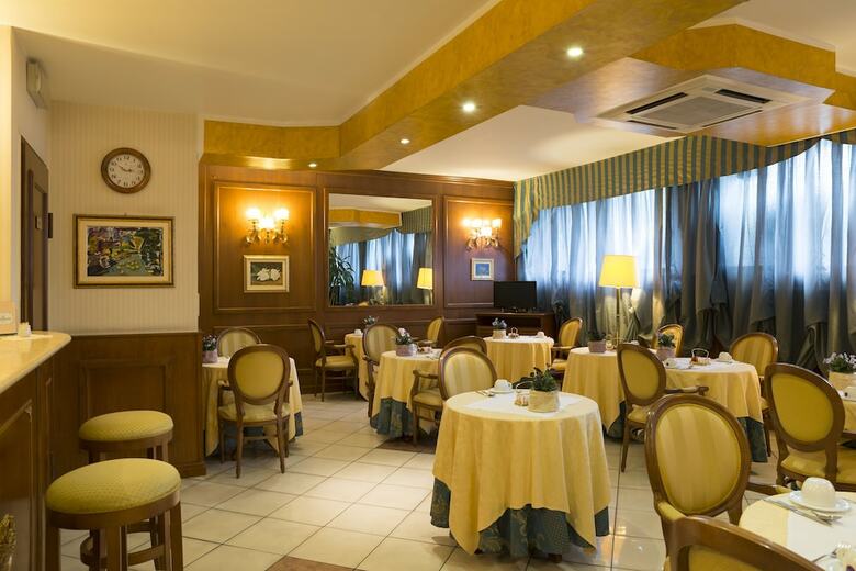 Cristallo Hotel