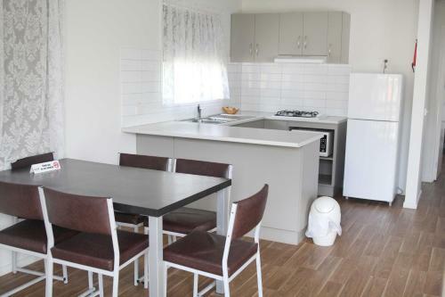 Avondel Caravan Park