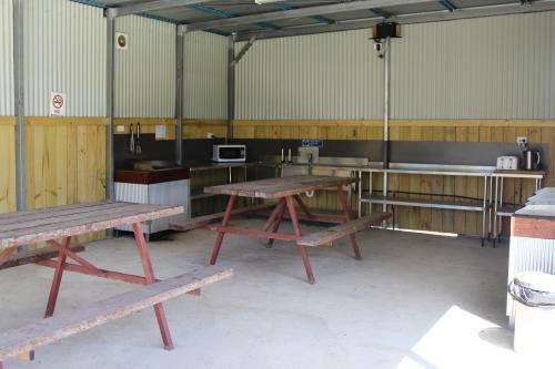 Avondel Caravan Park