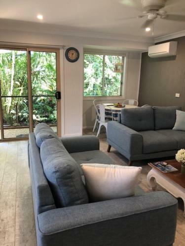 Hostal Sunshine Coast Tropical Getaway