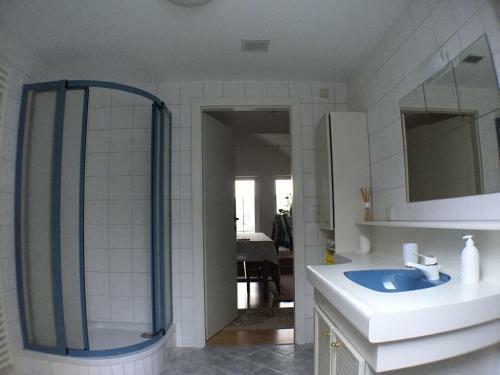 Das Gelbe Haus