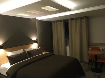Hotel The New Fox