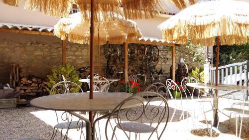Hostal Le Clos Des Aramons