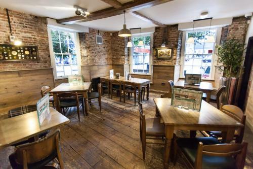 The King's Head Hotel