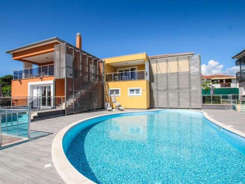 Apartment In Funtana With Three-bedrooms 1