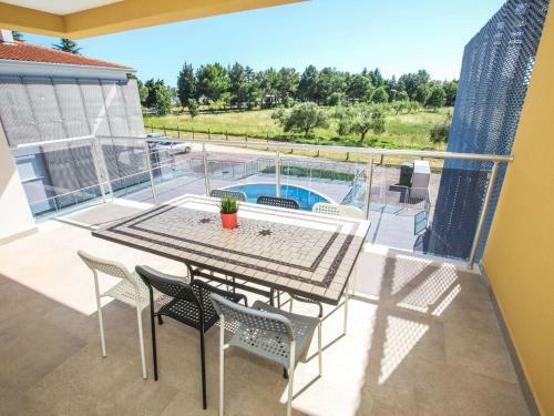 Apartment In Funtana With Three-bedrooms 1