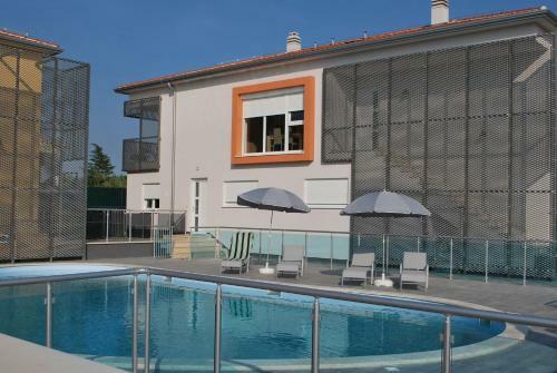 Apartment In Funtana With Three-bedrooms 1