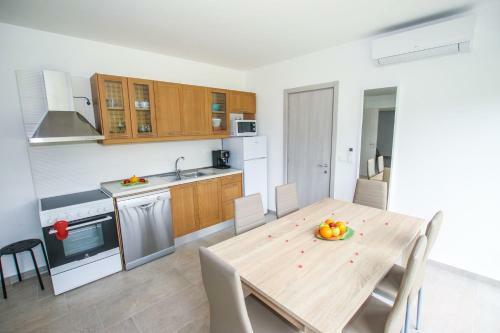 Apartment In Funtana With Three-bedrooms 1