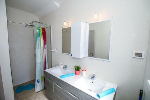 Apartment In Funtana With Three-bedrooms 1
