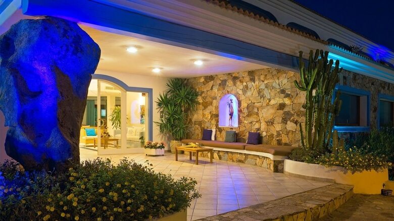 Diana Hotel
