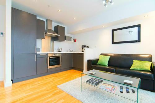 Mitchell Street Glasgow Apartment