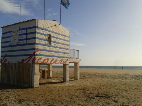Le Petit Corbi�res