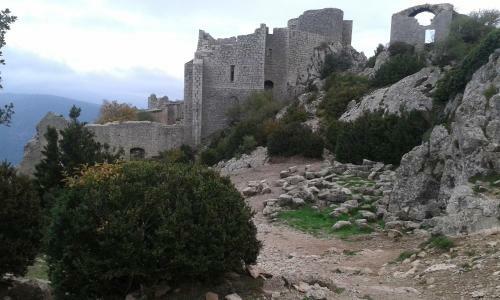 Le Petit Corbi�res