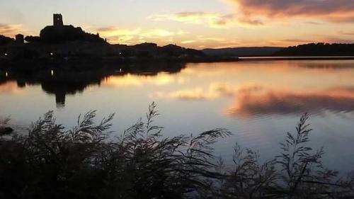 Le Petit Corbi�res