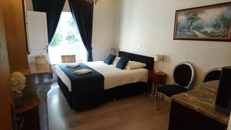 Bed & Breakfast Ch�teau D' Aviette