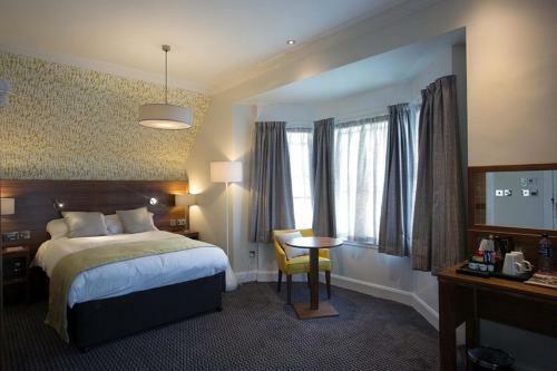 Hotel The Cross Keys