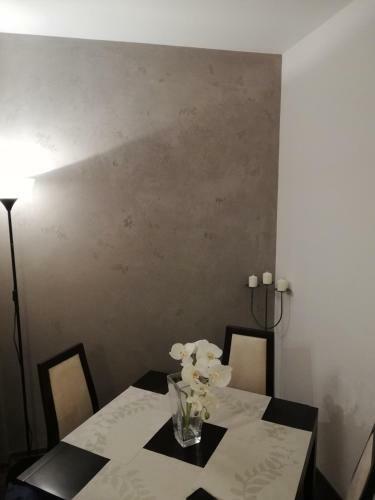 Quiet Apartments Je?yce