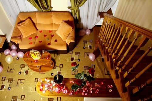 Deluxe Hotel