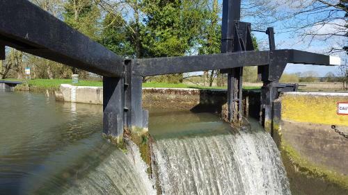 River Nene Cottages