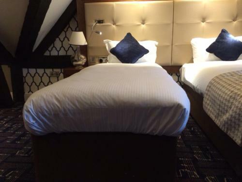 Hotel The Crown