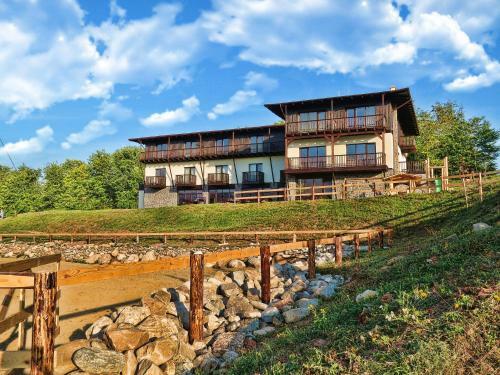 Hostal Potcoava Mountain Hideaway