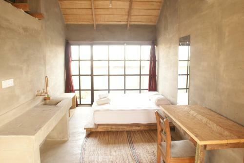 Albergue Somewhere Nice