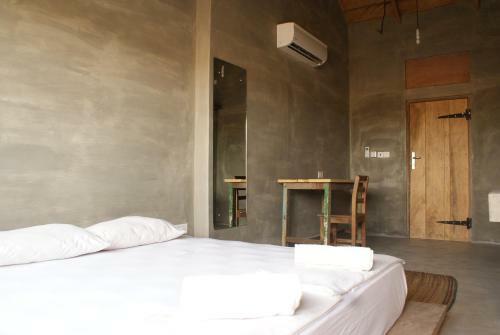 Albergue Somewhere Nice