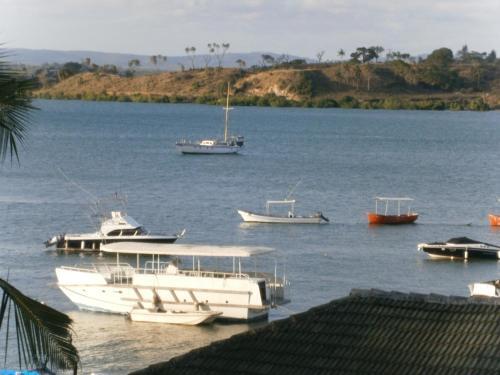 Bed & Breakfast Tudor Water Sports Hotel