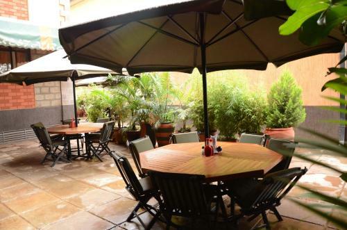 Upperhill Blueberry Hotel