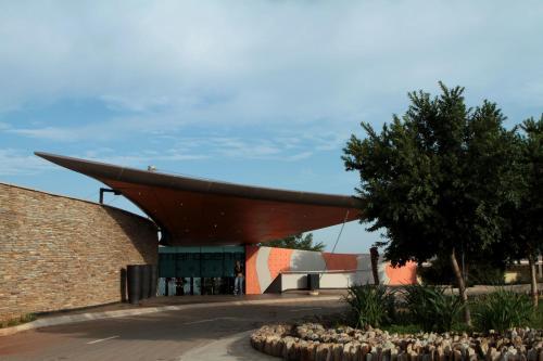 Maropeng Boutique Hotel