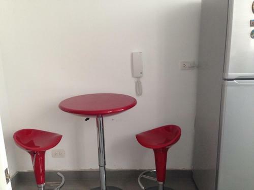 Hostal Habitaci�n En Departamento Nu�ez