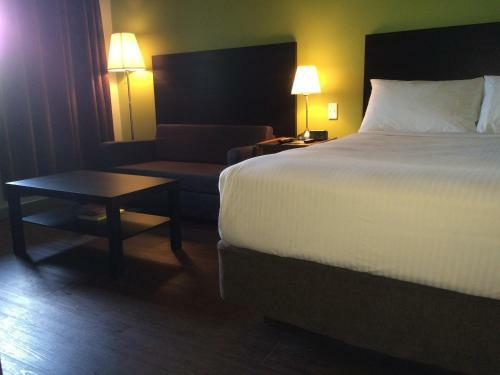 Hotel Home Away Inn