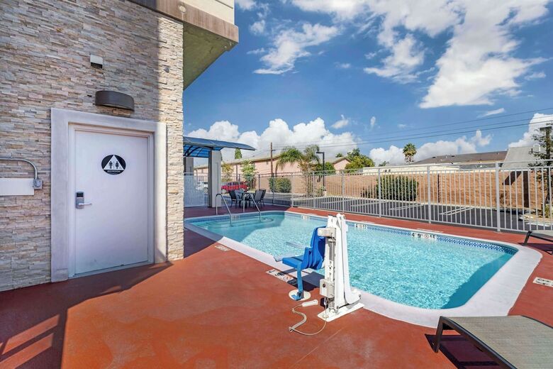 Hotel Best Western Plus Gardena Inn & Suites