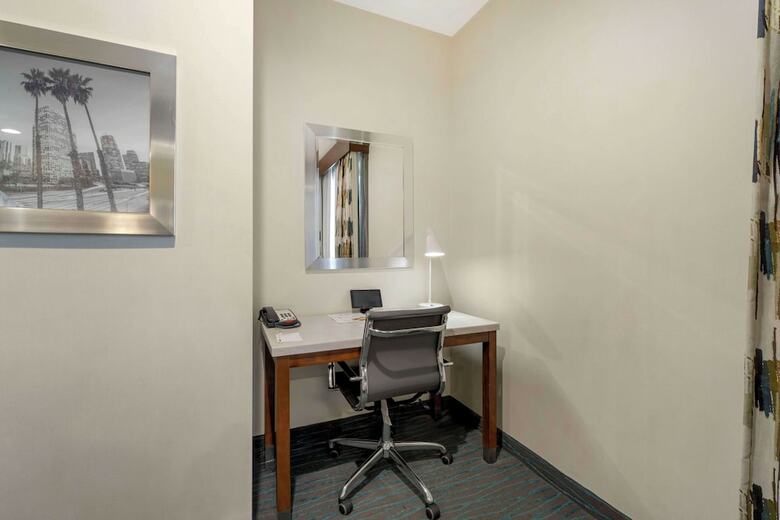 Hotel Best Western Plus Gardena Inn & Suites
