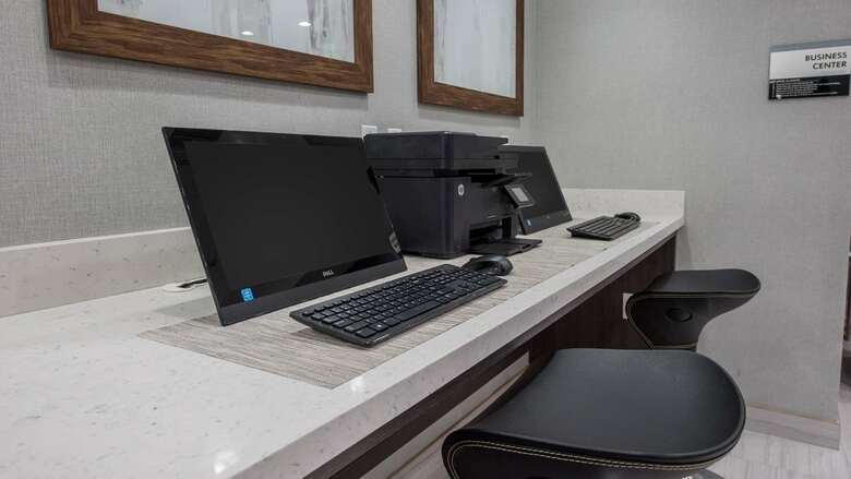 Hotel Best Western Plus Gardena Inn & Suites