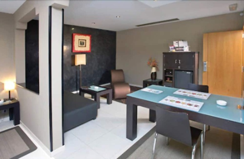 Hotel Zouk