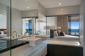 Hotel The Wave Resort