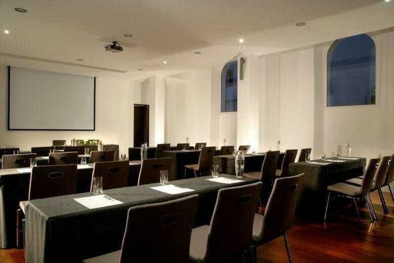 Hotel M�ar De Ar Aqueduto
