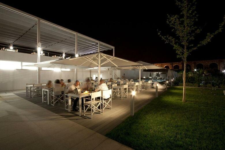 Hotel M�ar De Ar Aqueduto