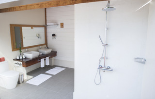 Hotel Meeru Island Resort & Spa