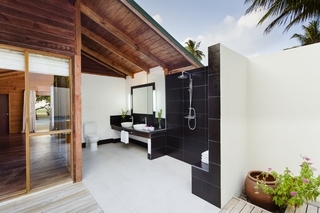 Hotel Meeru Island Resort & Spa