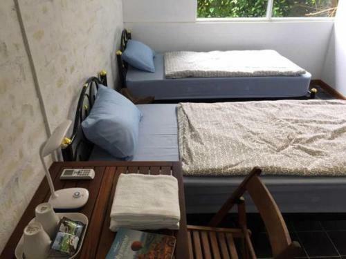 Roly's Hostel