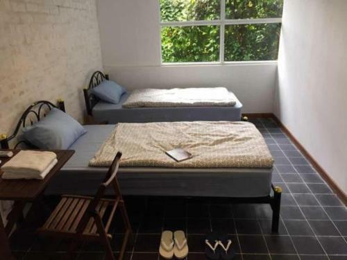 Roly's Hostel