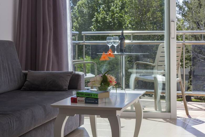 Duva Aparthotel