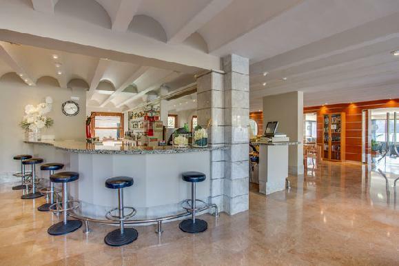 Hotel Eden