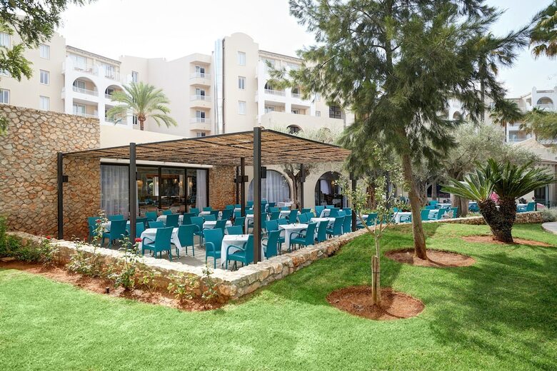 Apartamentos Protur Safari Park